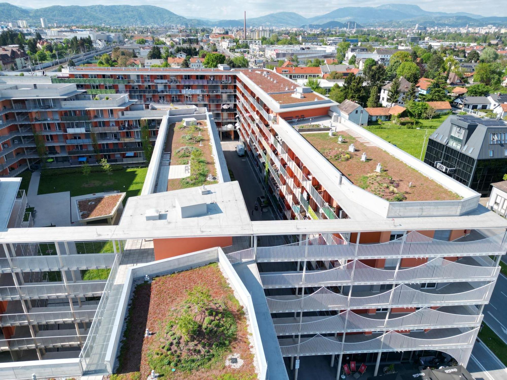 100 Qm Penthouse, Self-Check-In, 2 Parkplaetze Daire Graz Dış mekan fotoğraf